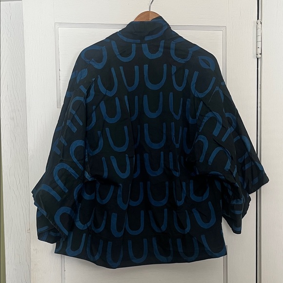 Custom Black and Blue Graphic Cape / Kimono - Picture 6 of 6